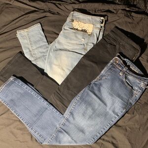 Lot of 3 Old Navy/Gloria/So Women's Skinny Jeans - Light Blue, Black, Dark Blue